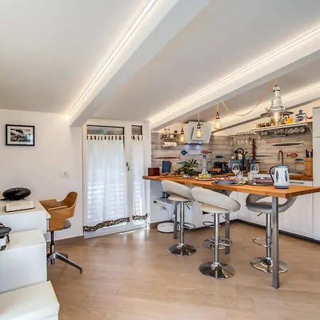 Enchanting Loft - Caruso 2 Hébergement de vacances *